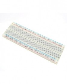 Breadboard 830 pontos...